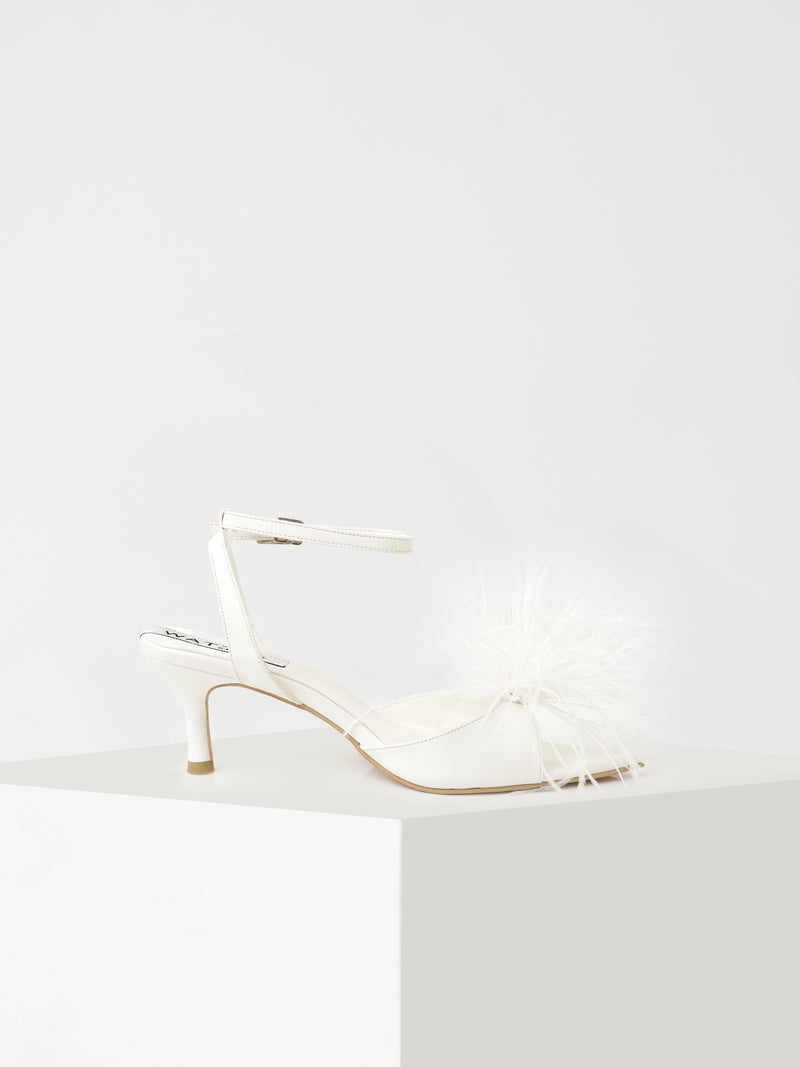 Quinn - White