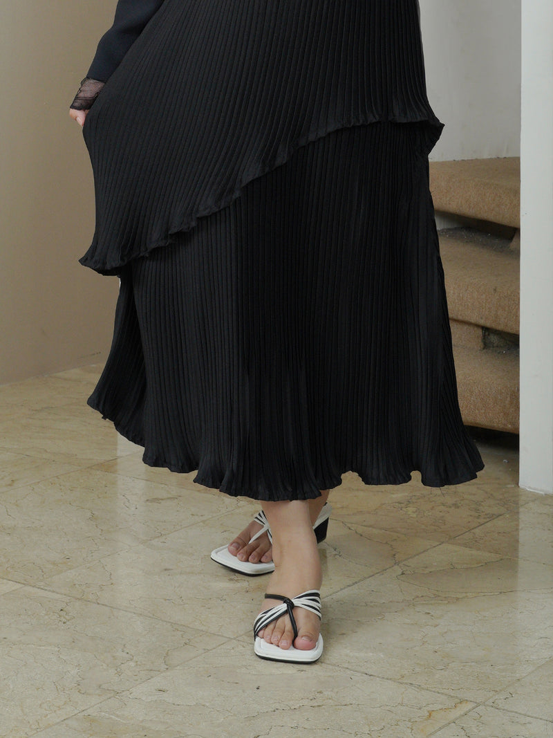 Carved Skirt - Black
