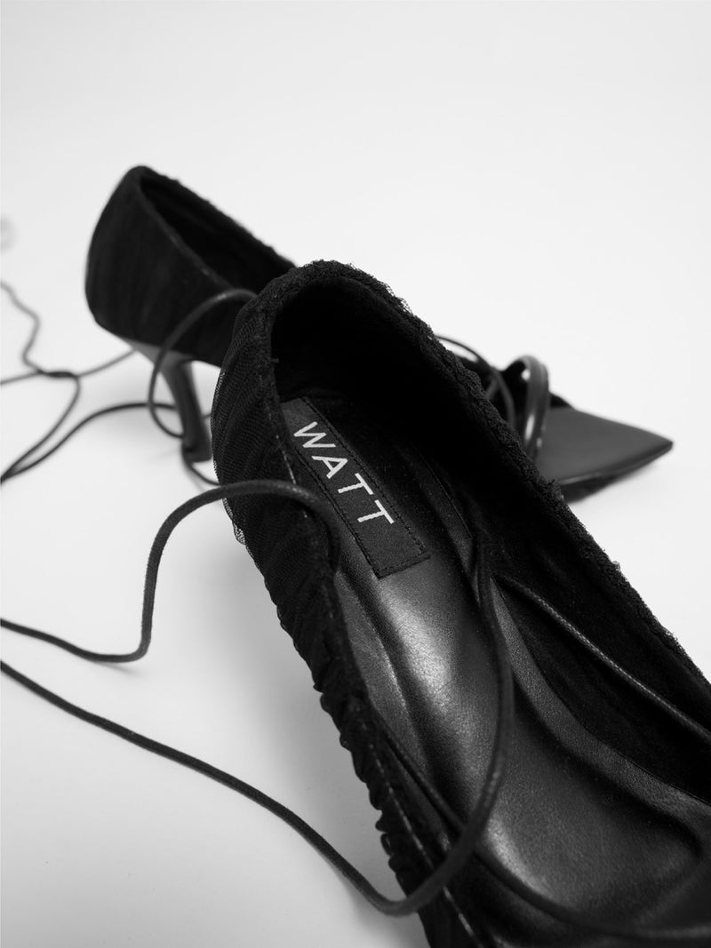 A-List - Black