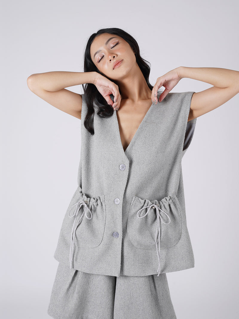 Ari Vest - Grey