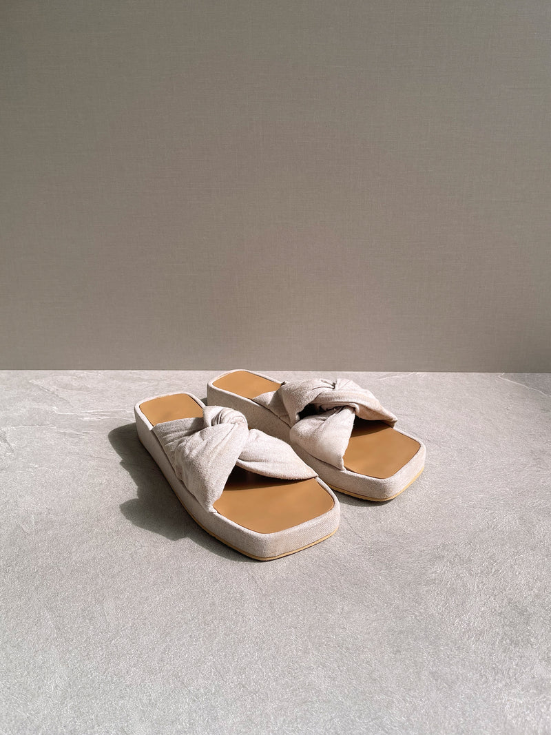 Clay - Sand