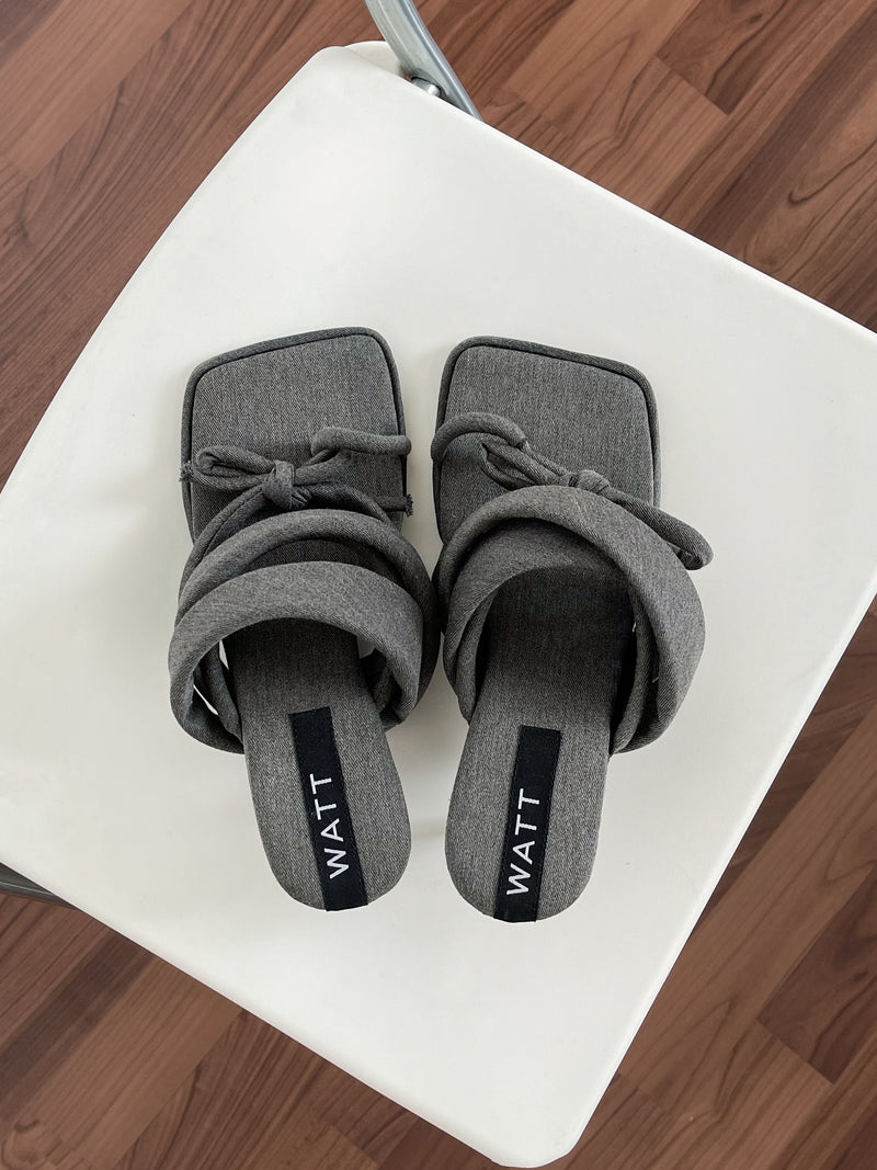 Gene - Grey