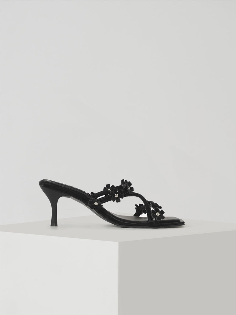 Magnolia - Black