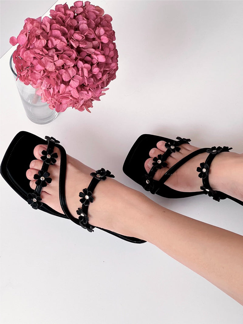 Magnolia - Black