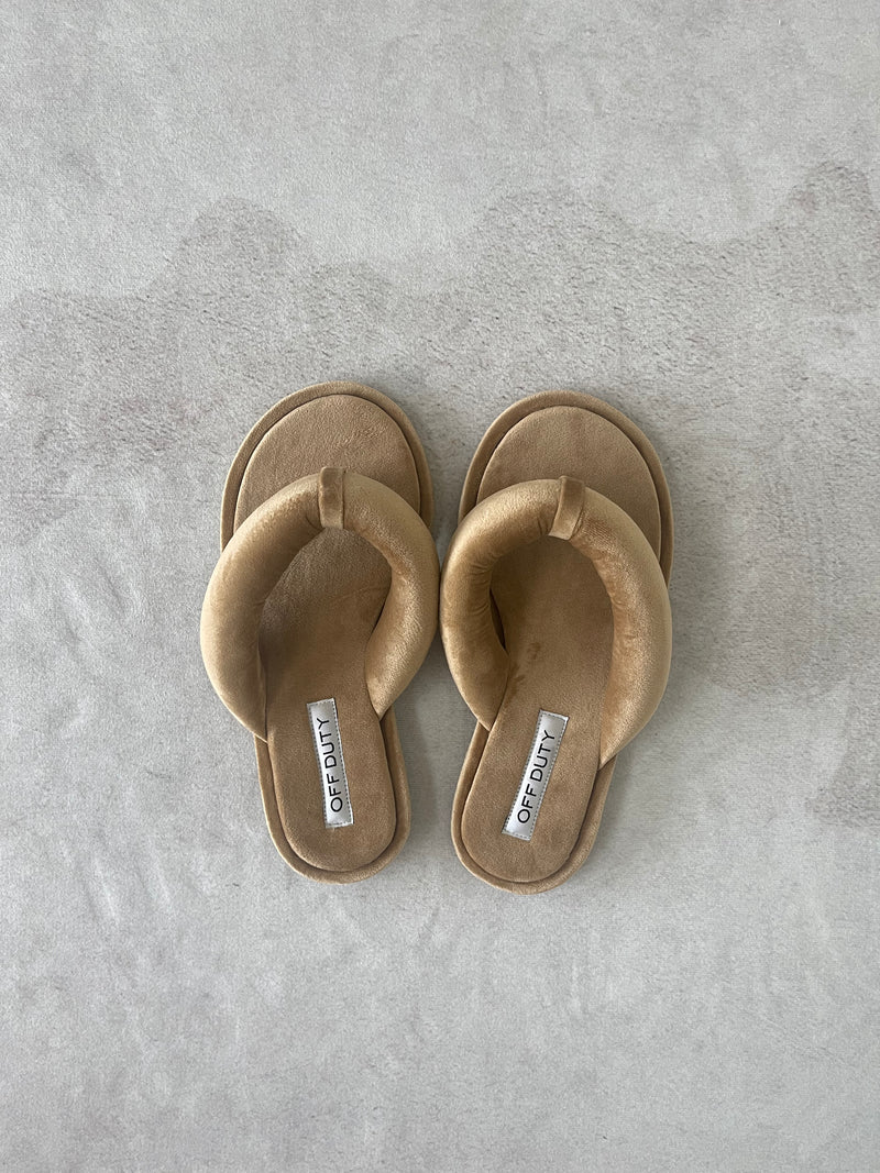 Pluto - Warm Tan