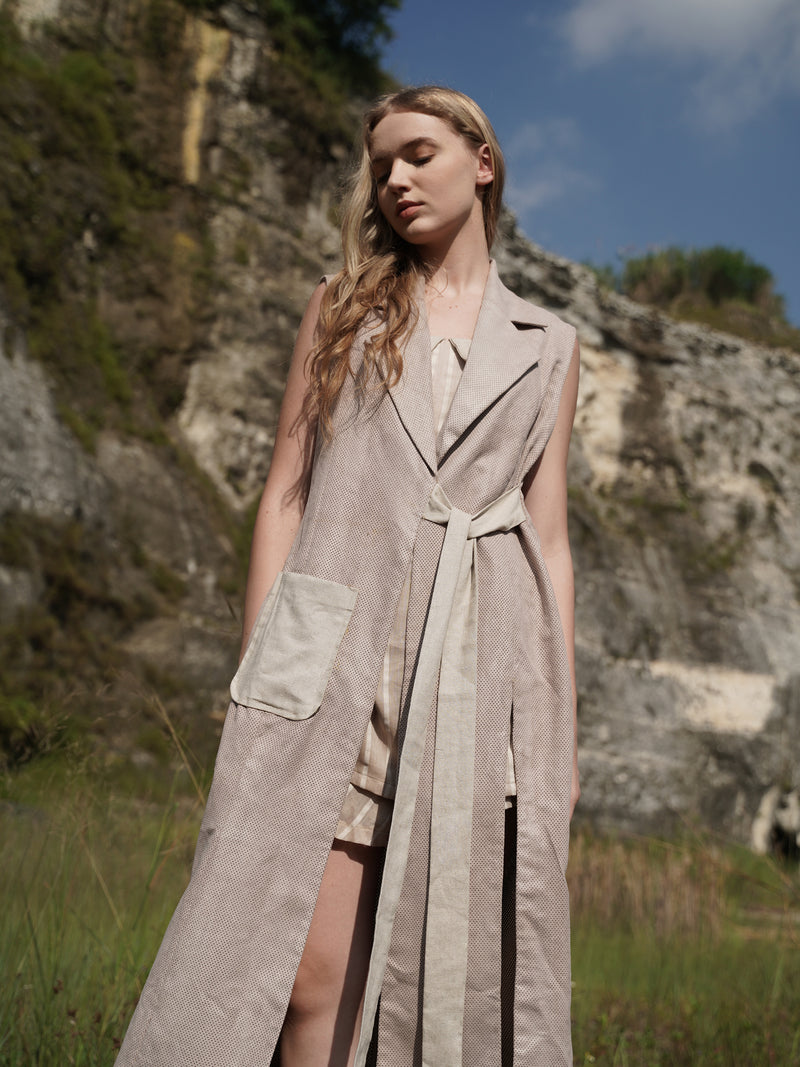 Slate Vest - Taupe