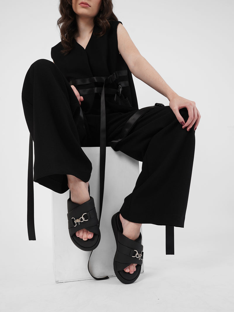 Snug - Black