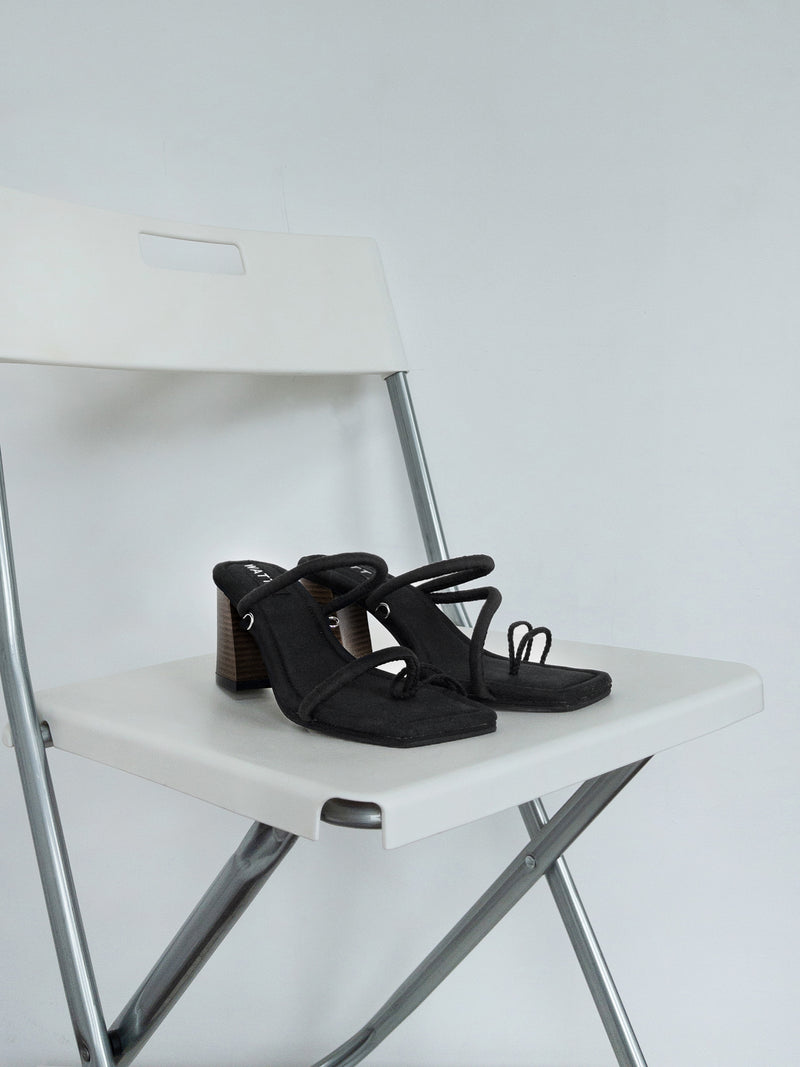 Wren - Black