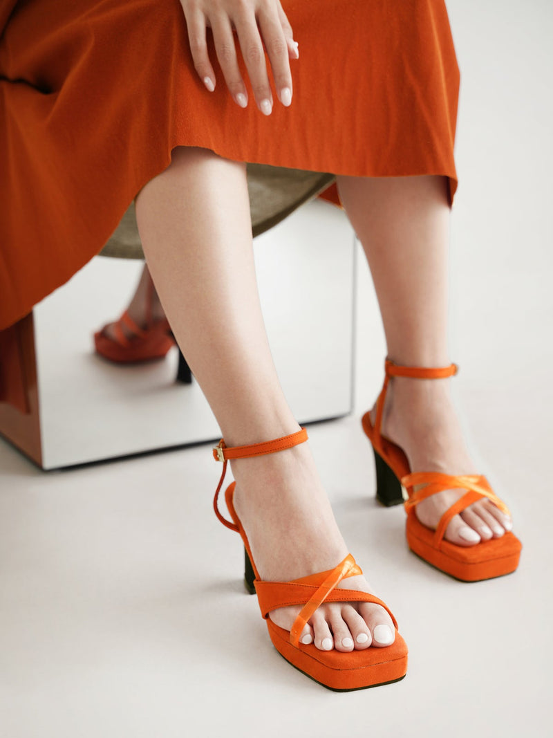 Apricot - Orange